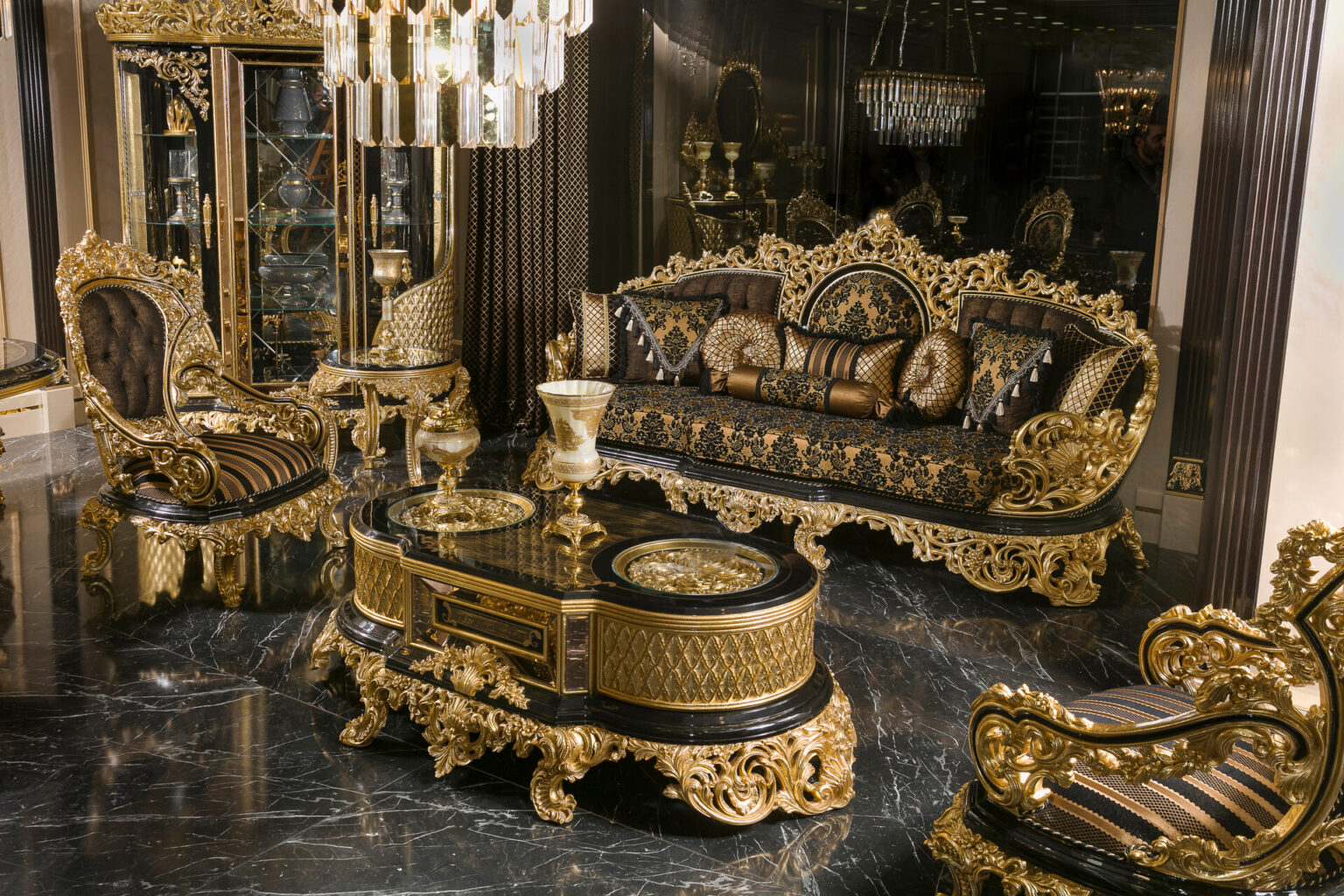 Şehrazat Siyah Gold Koltuk Takımı